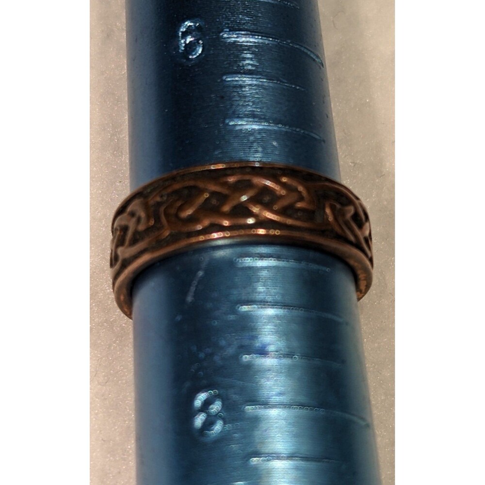 Celtic Knot Copper Band Size 7 - Picture 8 of 9